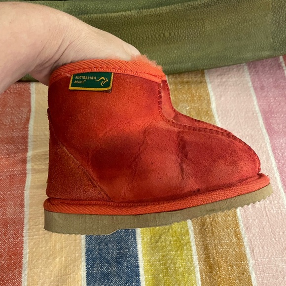 Toddler UGGS- Red - Picture 5 of 5